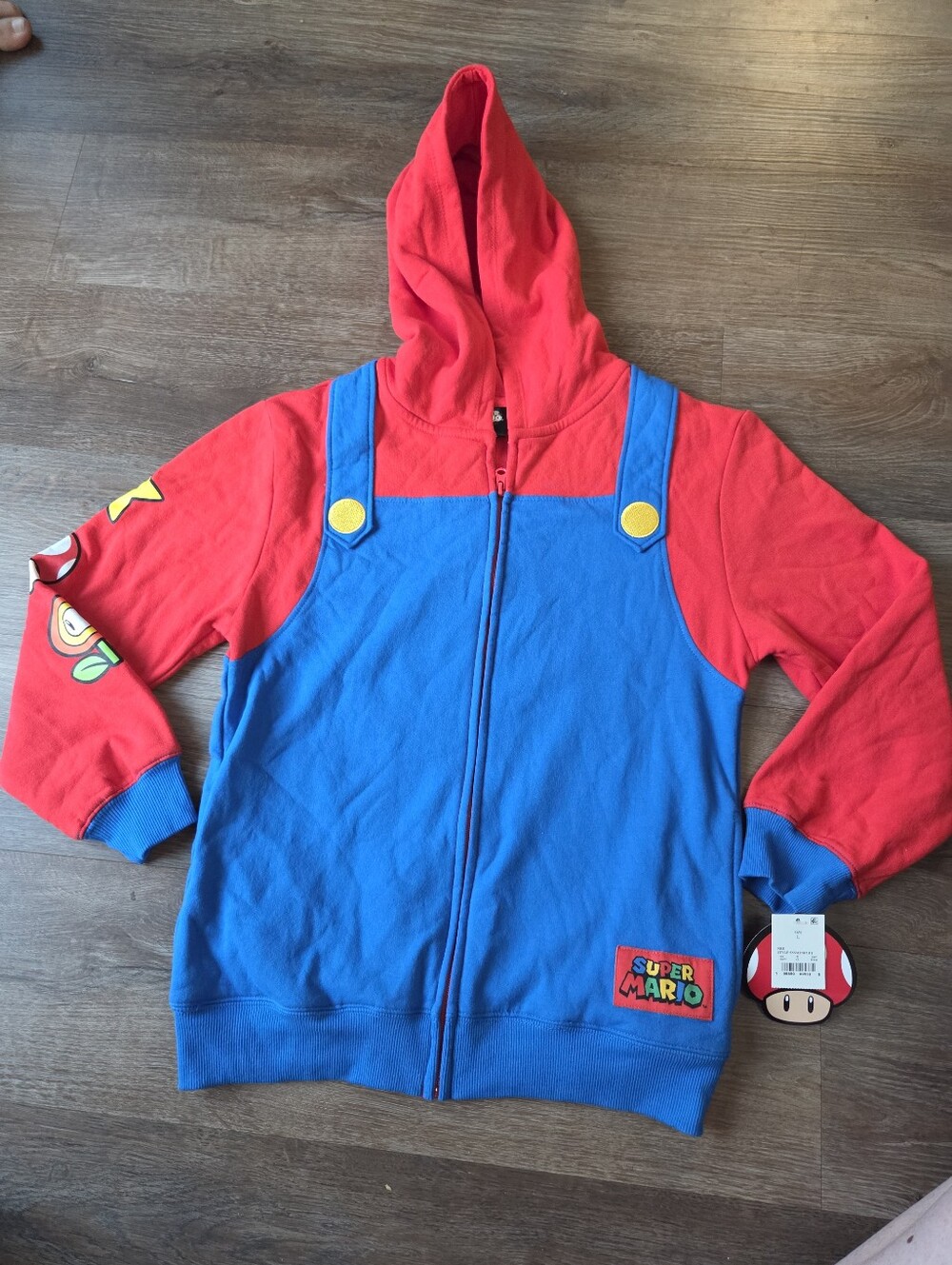 NWT Boys' Nintendo Mario Character Hooded Sweatshirt Costume size Large